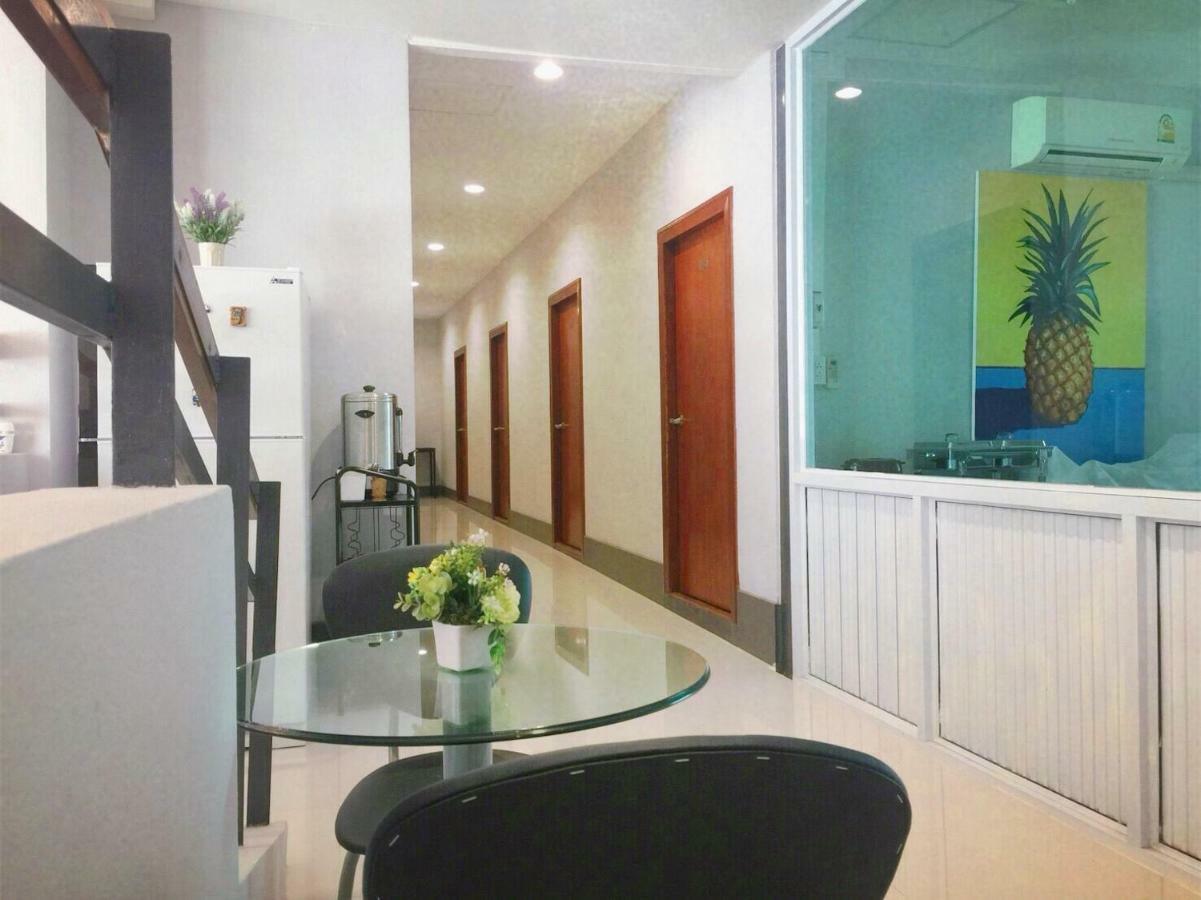 S'Prima Hostel Phitsanulok Eksteriør billede